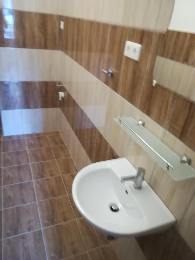Suemegi Levendula Apartmanok Exterior foto